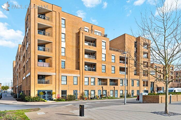 2 Bedroom Flat For Sale In London Road, Hackbridge, SM6