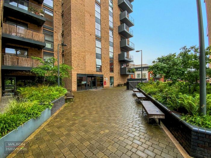 1 Bedroom Flat For Sale In Lyon Road, Harrow, HA1