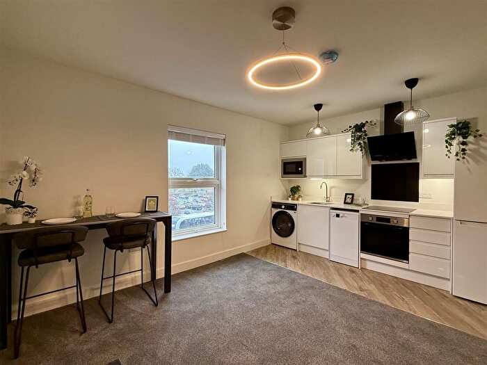 1 Bedroom Flat To Rent In Stratford Road, West Bridgford, NG2
