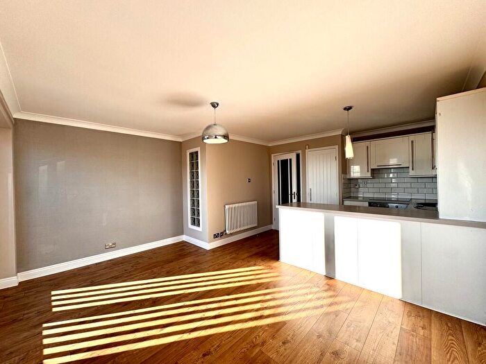 1 Bedroom Maisonette To Rent In Douglas Avenue, Carlton, Nottingham, NG4