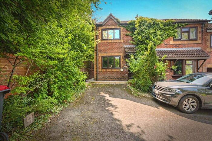 2 Bedroom End Of Terrace House For Sale In Aldridge Close, Birchmoor, Tamworth, Warwickshire, B78