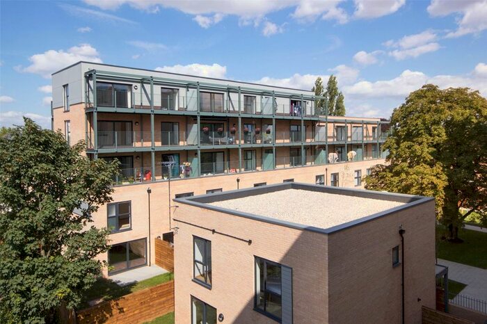 2 Bedroom Flat To Rent In Flamsteed Close, Cambridge, Cambridge, CB1