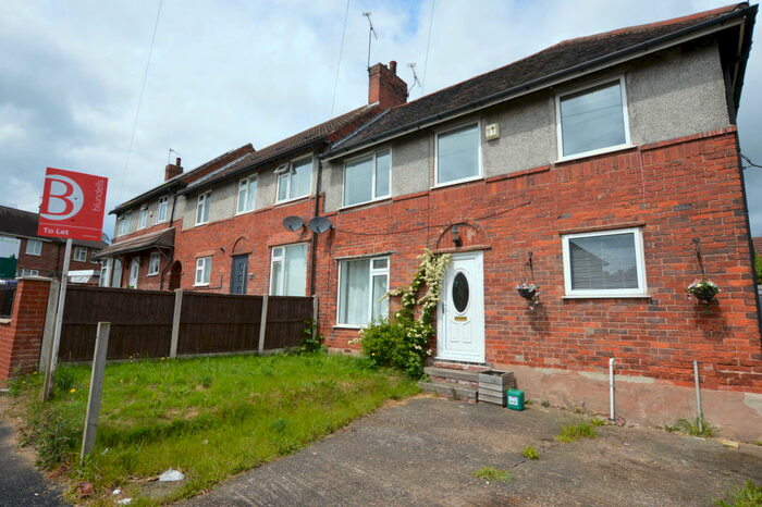 3 Bedroom Semi-Detached House To Rent In North Crescent, Duckmanton, Chesterfield, S44