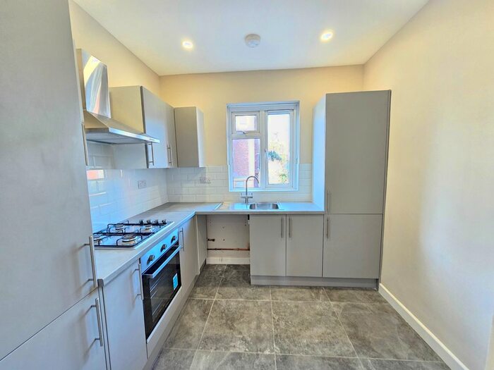 2 Bedroom Flat To Rent In High Street, Orpington, BR6