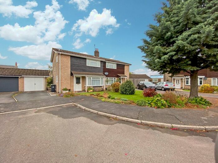 3 Bedroom Semi-Detached House For Sale In Wern Gifford, Pandy, Abergavenny NP7