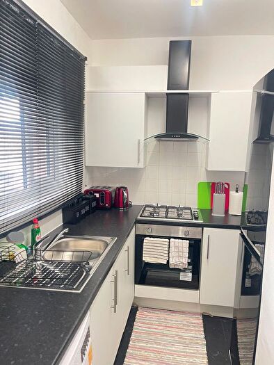 2 Bedroom Flat To Rent In Junction Road, London, N19