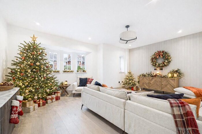 4 Bedroom House For Sale In Ravine Road, Portman Estate, Bournemouth, Dorset, BH5