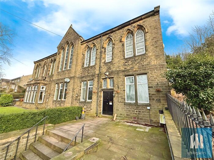 4 Bedroom Apartment To Rent In Lamb Hall Road, Longwood, Huddersfield, HD3