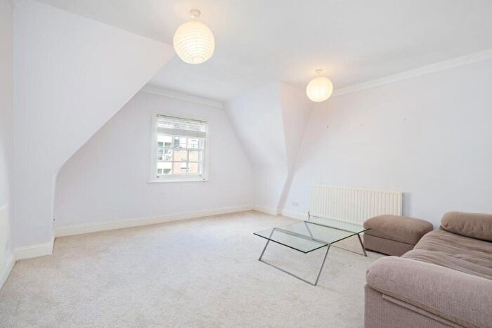1 Bedroom Flat To Rent In Gable Lodge, Essex Road, London, N1