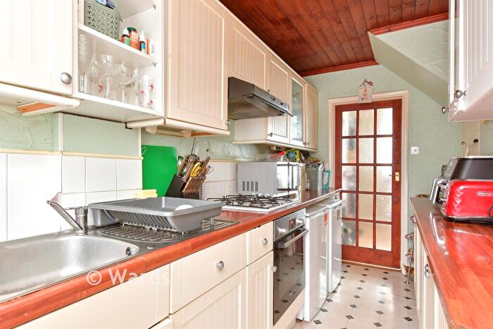 2 Bedroom Semi Detached House For Sale In Blaker Avenue, Rochester, Kent, ME1