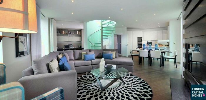 2 Bedroom Flat To Rent In Tennyson Apartments, Saffron Central Square, Croydon, CR0