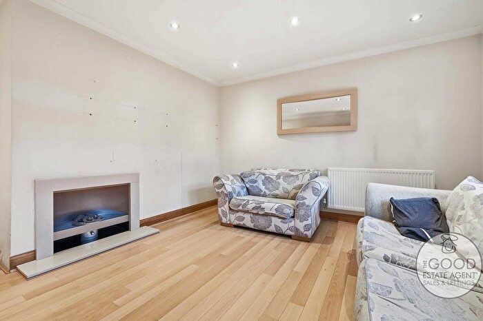 4 Bedroom Terraced House For Sale In Cleland Path, Loughton, IG10