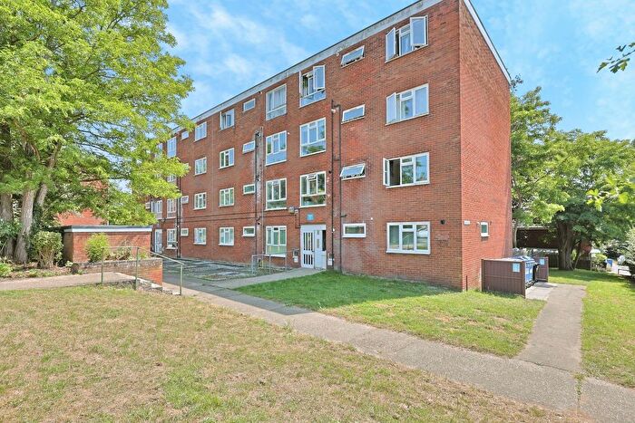 2 Bedroom Flat For Sale In Wilberforce Road, Norwich, Norfolk, NR5