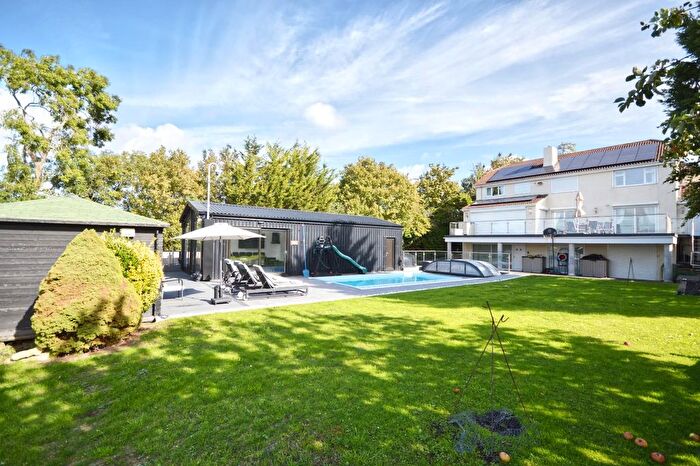 5 Bedroom Detached House For Sale In Wellsway, Keynsham, BS31