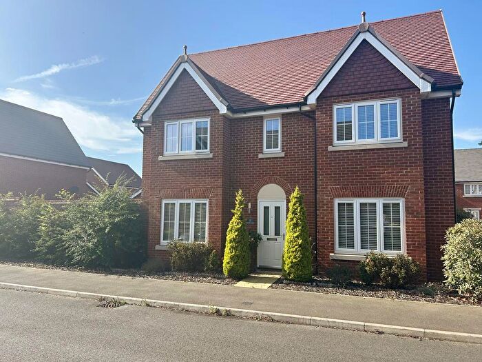 3 Bedroom Detached House To Rent In Redwald Crescent, Ipswich, Suffolk, IP3