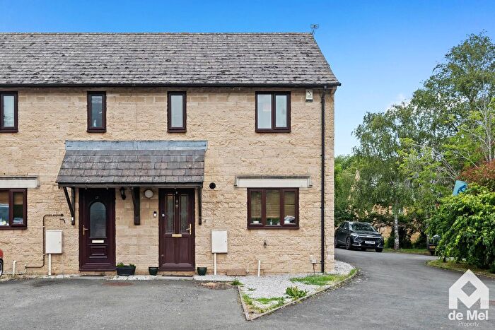 2 Bedroom Semi-Detached House For Sale In Otters Field, Greet, GL54