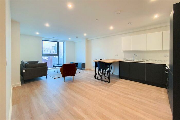 2 Bedroom Apartment To Rent In Exchange Point, New Kings Head Yard, M3