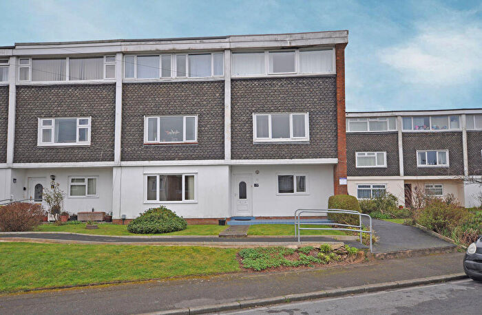 2 Bedroom Flat For Sale In Ground Floor Apartment, Allt-Yr-Yn Crescent, Newport, NP20