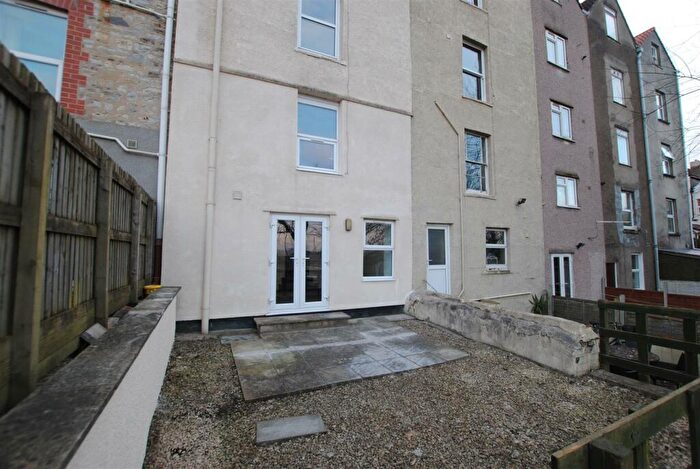 2 Bedroom Maisonette To Rent In Goolden Street, Bristol, BS4