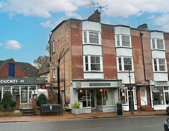 1 Bedroom Flat For Sale In High Street, Cuckfield, RH17