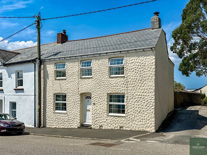 4 Bedroom End Terrace House For Sale In Fore Street, Tregony, TR2