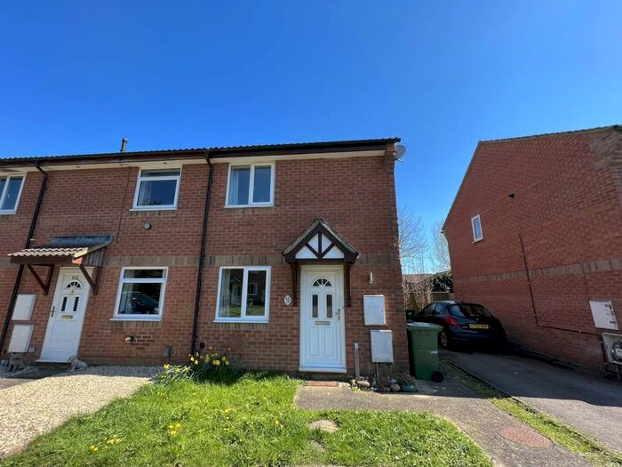 2 Bedroom Property To Rent In Courts Barton, Frome, Somerset, BA11