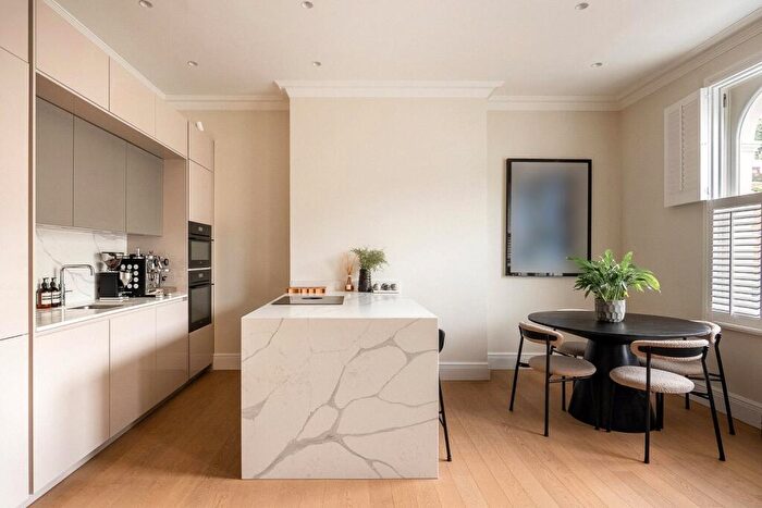 2 Bedroom Apartment For Sale In Edith Terrace, Chelsea, SW10