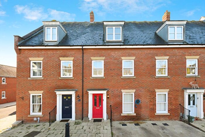 4 Bedroom Terraced House For Sale In Britten Crescent, Witham, Essex, CM8