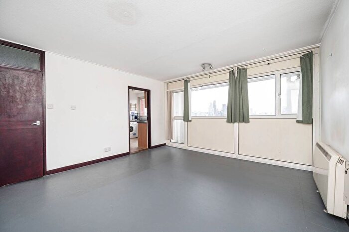 1 Bedroom Flat For Sale In Mansford Street, Bethnal Green, London, E2
