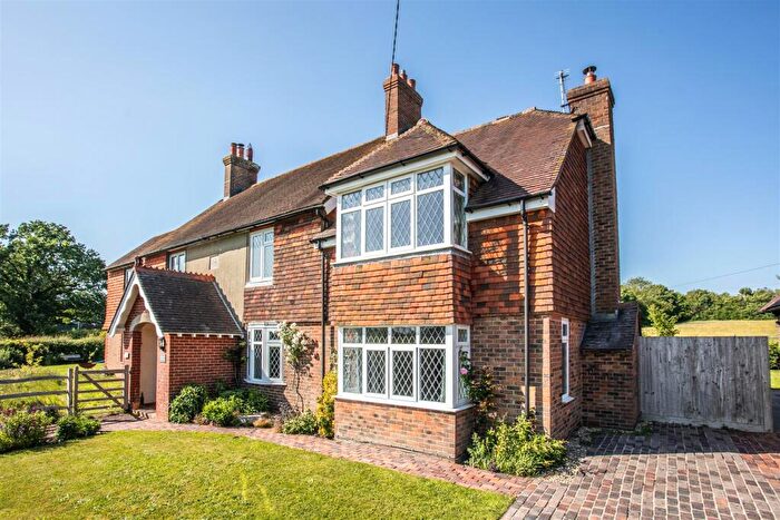 3 Bedroom Semi-Detached House For Sale In The Street, Chiddingly, BN8
