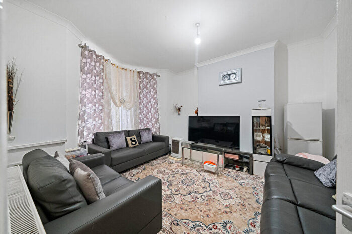 3 Bedroom Terraced House For Sale In Townsend Lane, Liverpool, L6