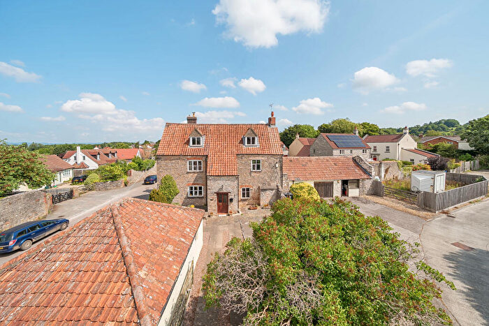 6 Bedroom Detached House For Sale In The Street, Olveston, BS35