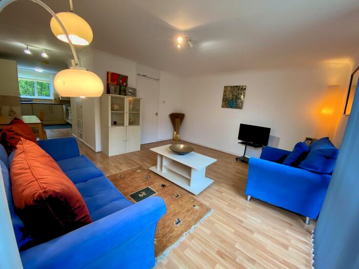 3 Bedroom Apartment To Rent In Oliver Court London Road Leicester, LE2