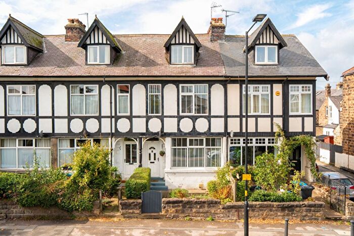4 Bedroom Terraced House For Sale In Skipton Road, Harrogate, HG1