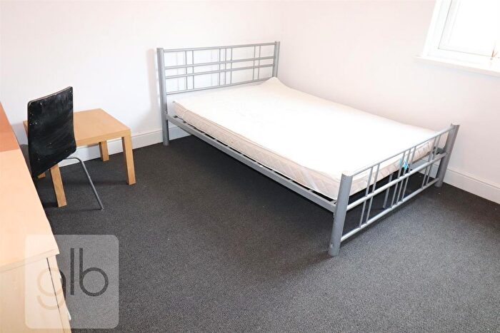 4 Bedroom Terraced House To Rent In Gordon Street, Earlsdon, Coventry, CV1