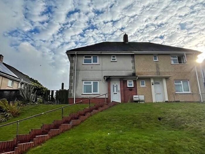 2 Bedroom Semi-Detached House For Sale In Maestir, Llanelli, SA15