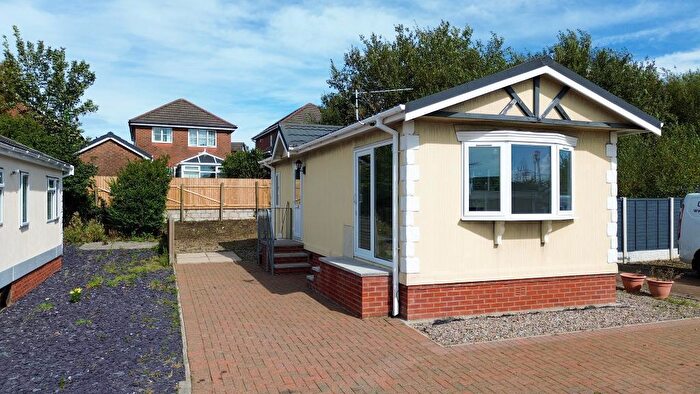 2 Bedroom Mobile Home For Sale In Belle Aire Park, Middleton Road, Heysham, LA3