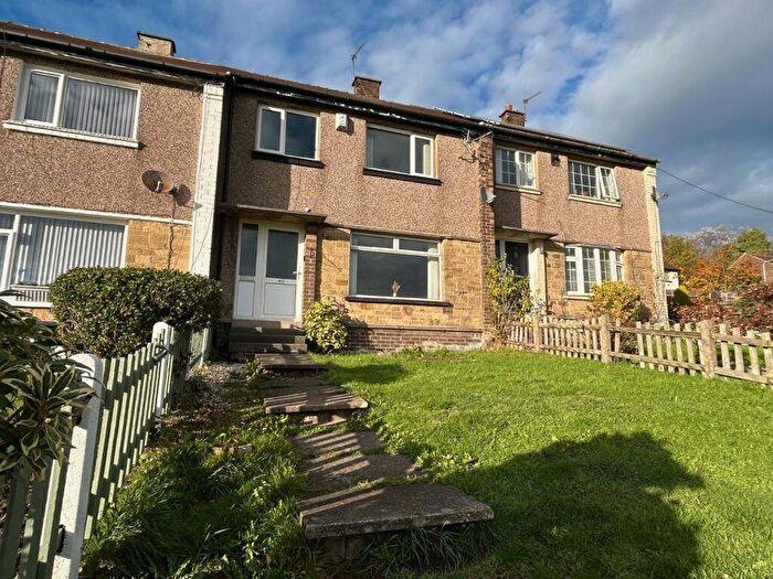 3 Bedroom Town House For Sale In Merrivale Road, Allerton, Bradford, BD15