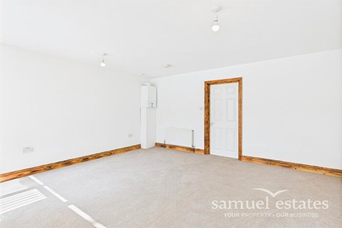 1 Bedroom Flat To Rent In Morland Road, Croydon, CR0