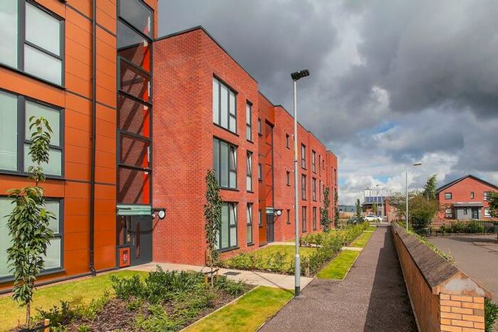 2 Bedroom Flat To Rent In Govan Road, Govan, Glasgow, G51