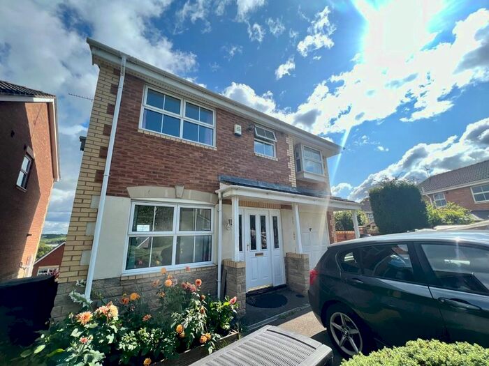 4 Bedroom Property To Rent In Scholes Rise, Ecclesfield, Sheffield, S35