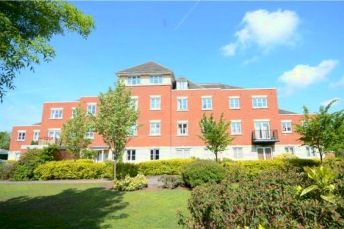2 Bedroom Flat To Rent In Blackwater, Camberley GU17
