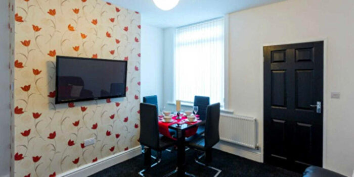 3 Bedroom House To Rent In Blandford Road, Salford, M6