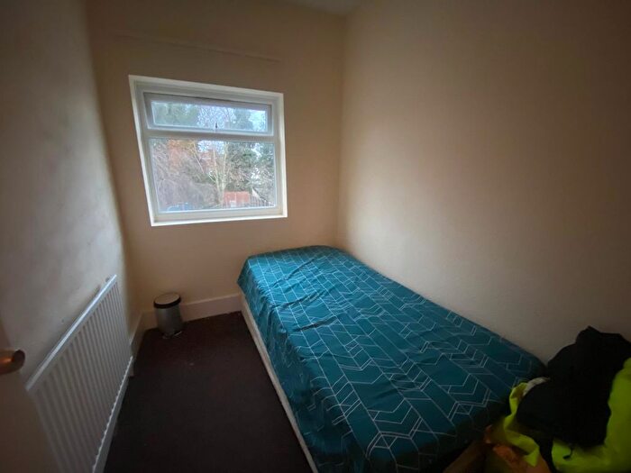 1 Bedroom Terraced House To Rent In Elsenham Road, London, E12