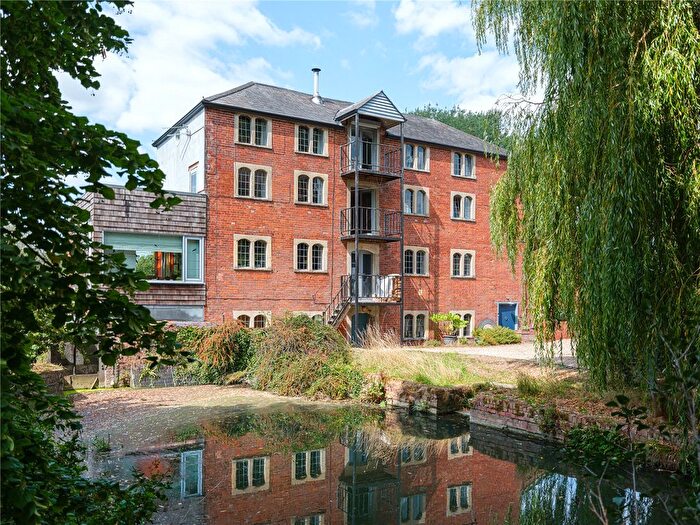5 Bedroom Detached House For Sale In Mill Road, Worton, Devizes, SN10