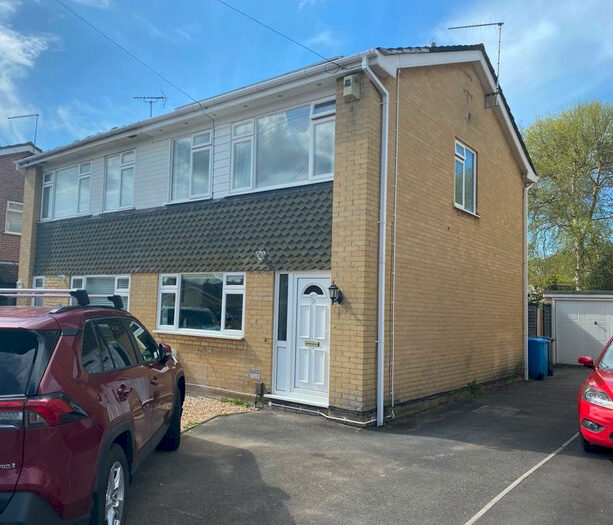 3 Bedroom House To Rent In Petersham Road, BH17