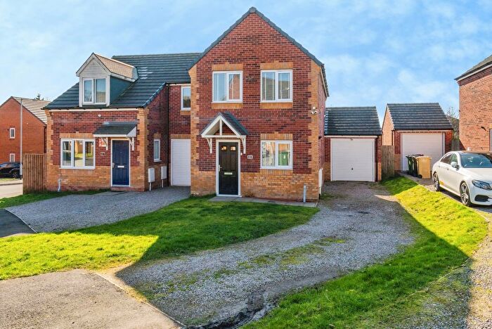 3 Bedroom Detached House For Sale In Blindsill Road, Farnworth, Bolton, Greater Manchester, BL4