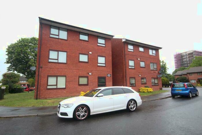 1 Bedroom Flat To Rent In Kimberley Close, Langley, SL3