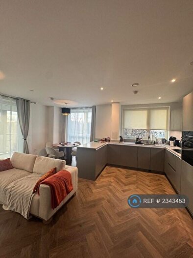 2 Bedroom Flat To Rent In Orwell House, London, NW6