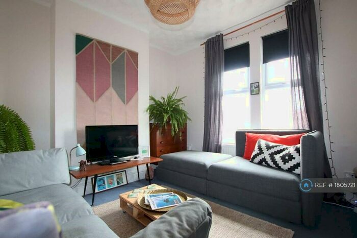 1 Bedroom Flat To Rent In Windmill Hill, Bristol, BS3